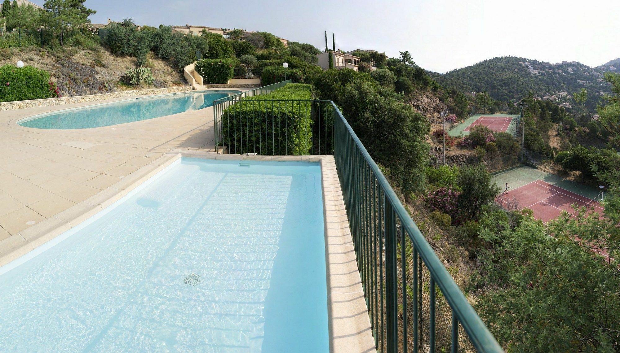 Residence Pierre & Vacances Les Terrasses Des Issambres Les Issambres Esterno foto