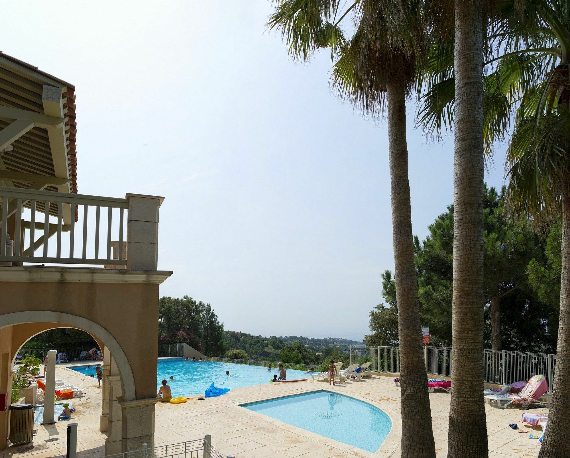 Residence Pierre & Vacances Les Terrasses Des Issambres Les Issambres Esterno foto