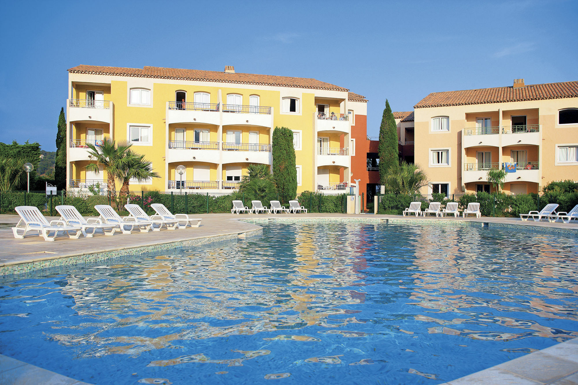Residence Pierre & Vacances Les Terrasses Des Issambres Les Issambres Esterno foto