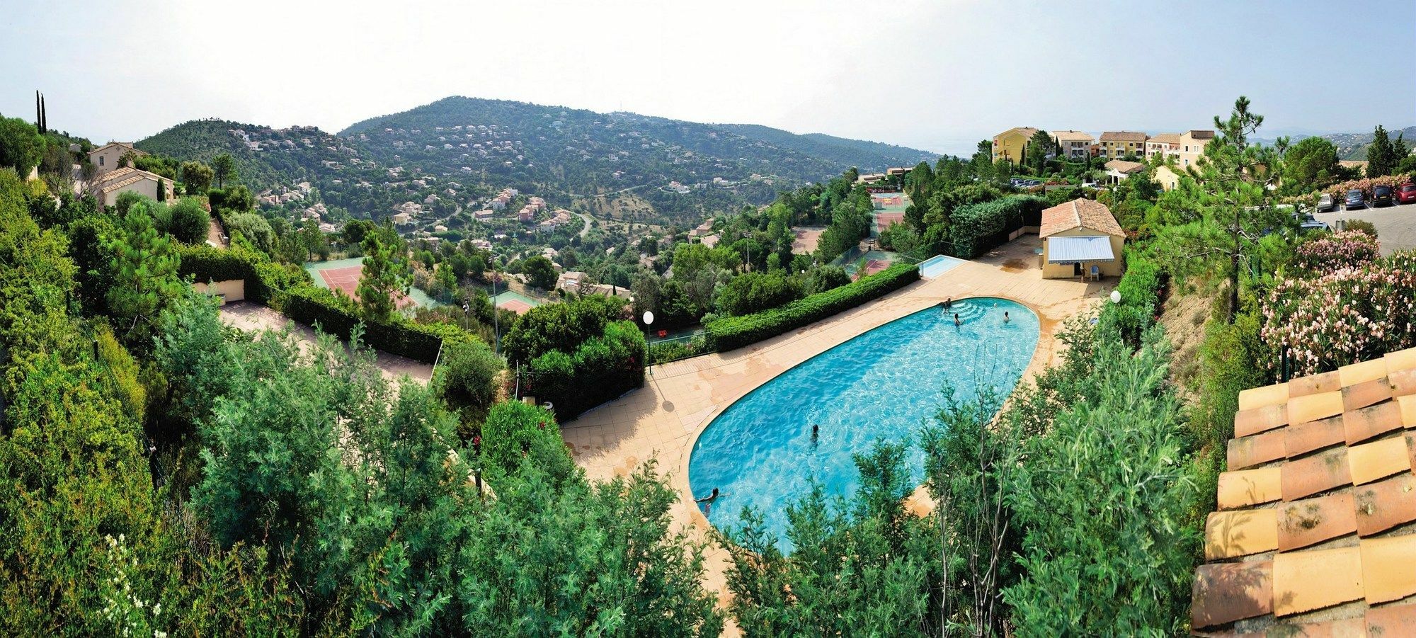 Residence Pierre & Vacances Les Terrasses Des Issambres Les Issambres Esterno foto